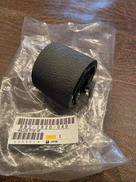 Rb2-1820-040 Hp Genuine Tray 1 Pick Up Roller New