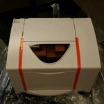 *new* Q1891A Hp Color Laserjet 9500 2000-SHEET Printer Side Tray. Fixed Price $295.00.