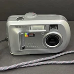 Kodak Easyshare CX7300 Point & Shoot Digital Camera 3.2MP 1X Zoom Silver Tested. Fixed Price $25.89.