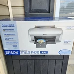 Epson Stylus Photo R220 Inkjet Printer And Cd/dvd Open Box. Fixed Price $119.00.